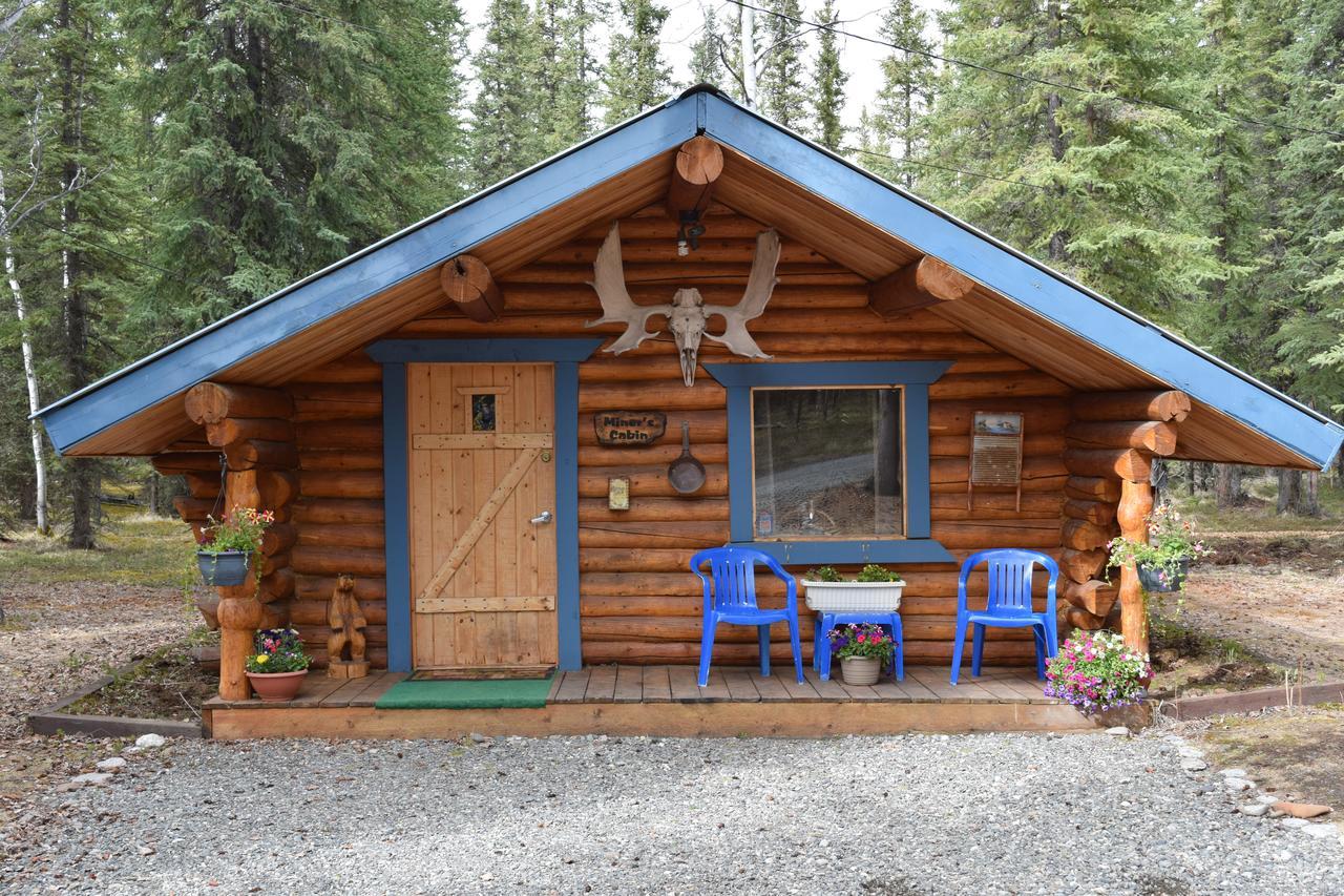 Fox N Fireweed Cabins Ток Екстериор снимка